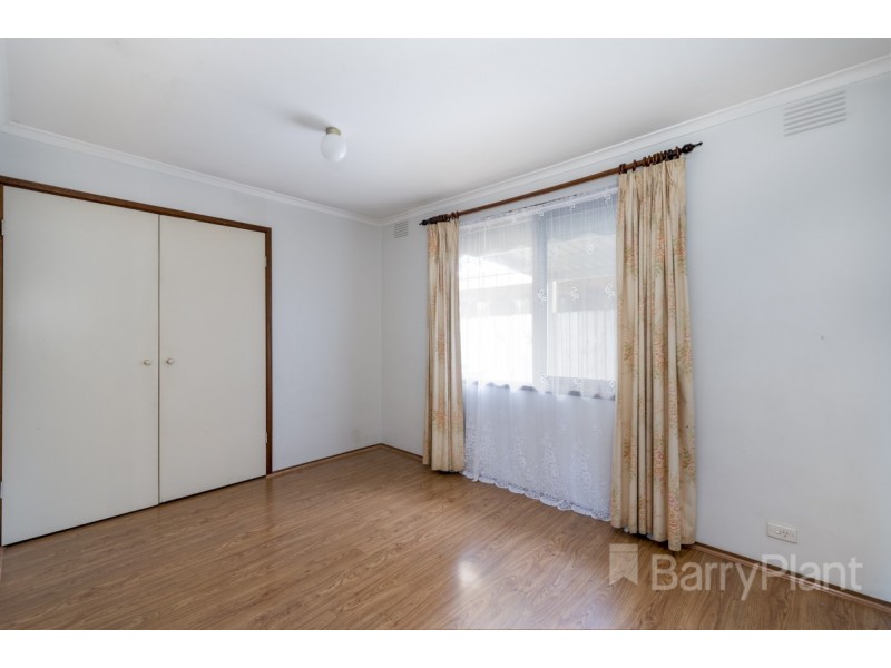 18 Bundamba Drive, Noble Park North VIC 3174