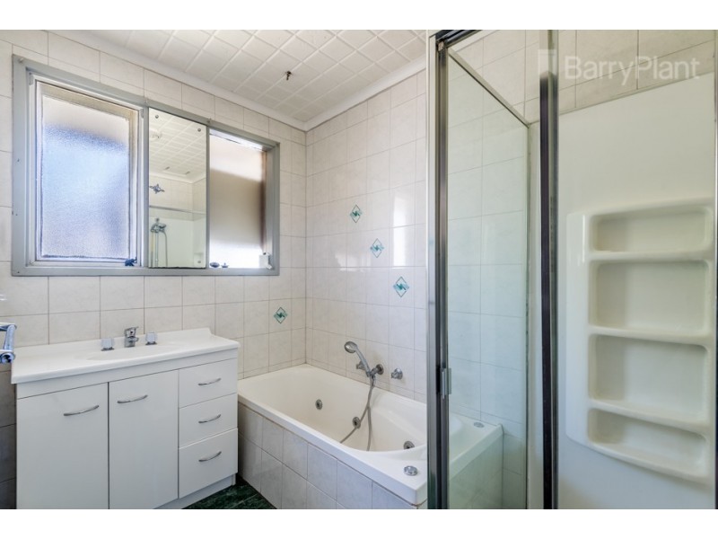 8 Tamar Road, Springvale South VIC 3172