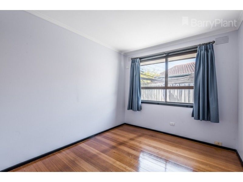 8 Tamar Road, Springvale South VIC 3172