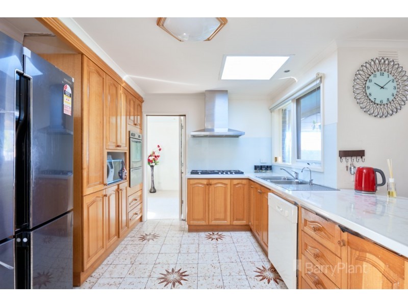 30 Cheviot Road, Keysborough VIC 3173