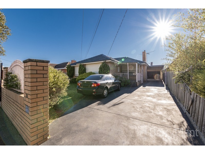 23 Waratah Drive, Dandenong North VIC 3175