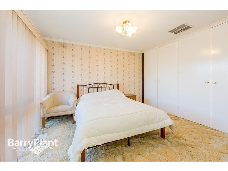 3 Tillbrook Court, Noble Park North VIC 3174