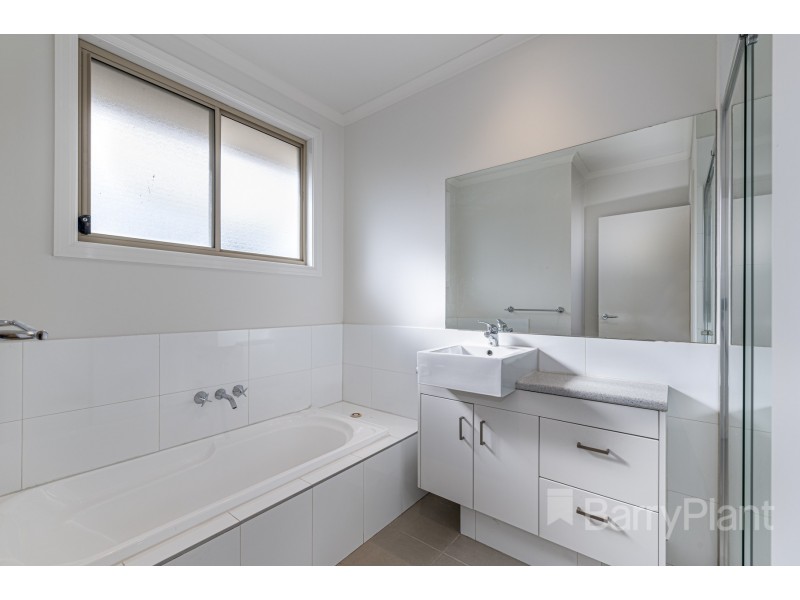 1/7 Nithsdale Road, Noble Park VIC 3174