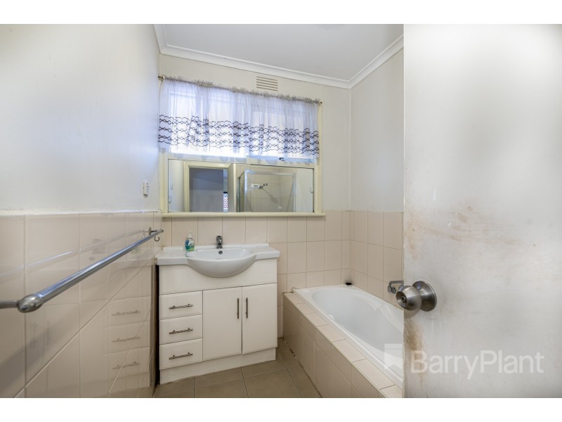 73 Elonera Road, Noble Park North VIC 3174