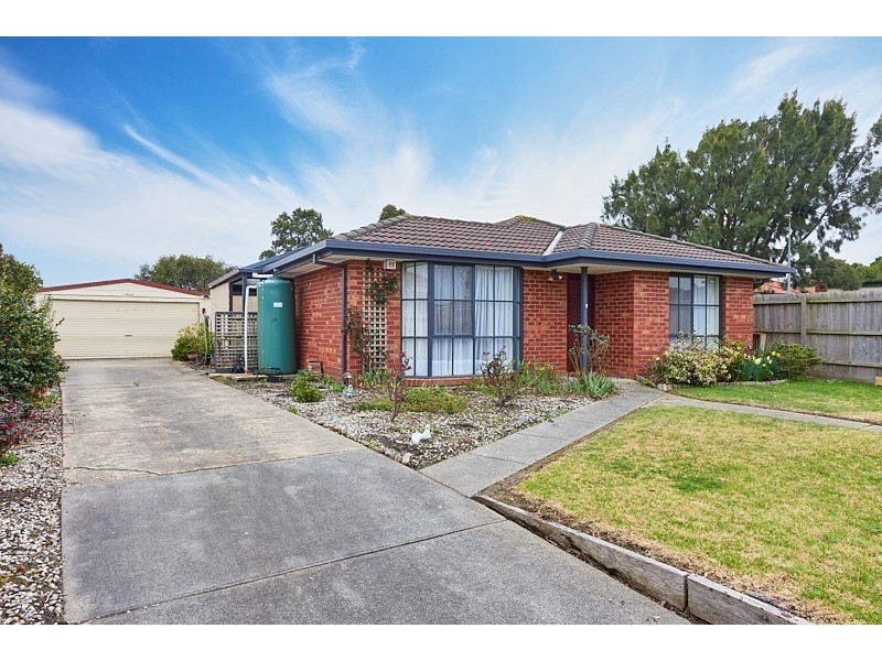 11 Newberry Retreat, Hampton Park VIC 3976