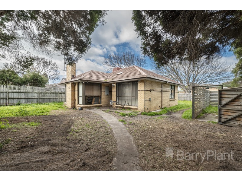 2 Ella Grove, Chelsea VIC 3196