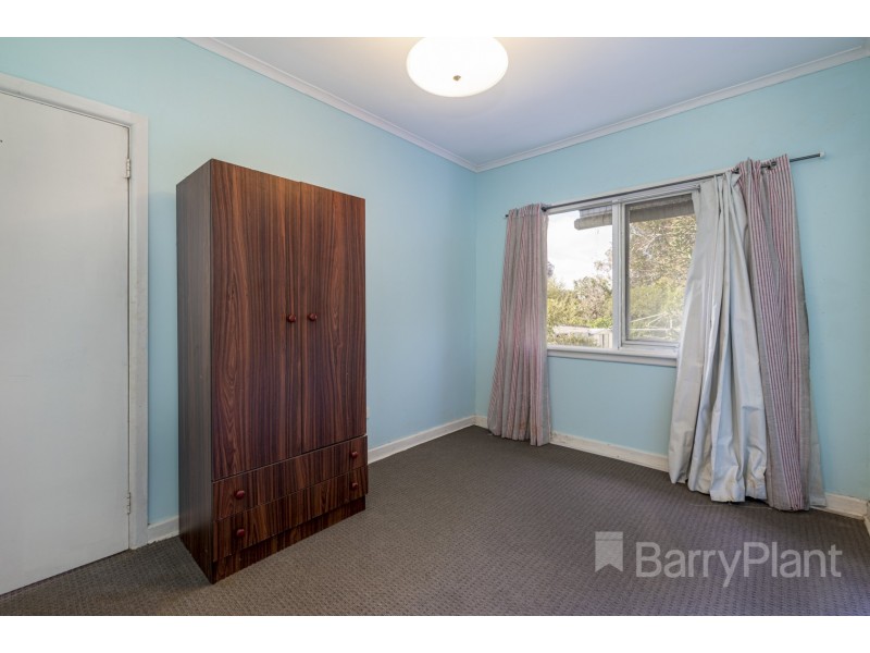 3 Joan Crt, Noble Park North VIC 3174