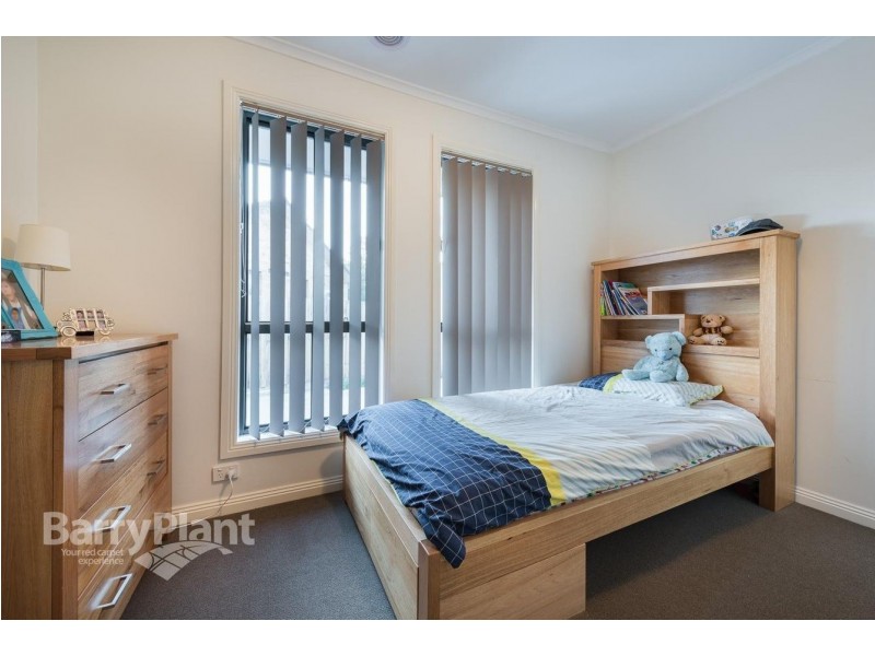 70 Hughes Crescent, Dandenong North VIC 3175