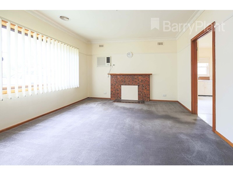 6 Vincent Cres, Noble Park VIC 3174