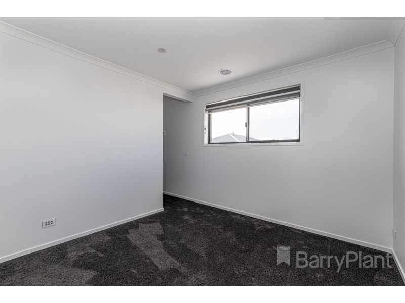 28 Pebble Avenue, Lyndhurst VIC 3975