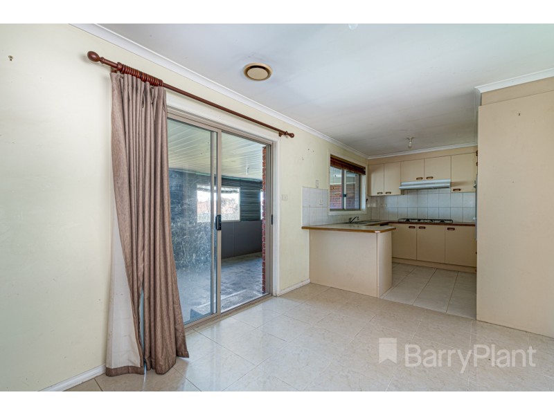 11 Jessica Drive, Hampton Park VIC 3976