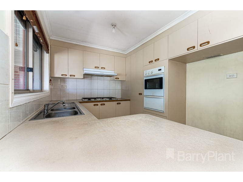 11 Jessica Drive, Hampton Park VIC 3976