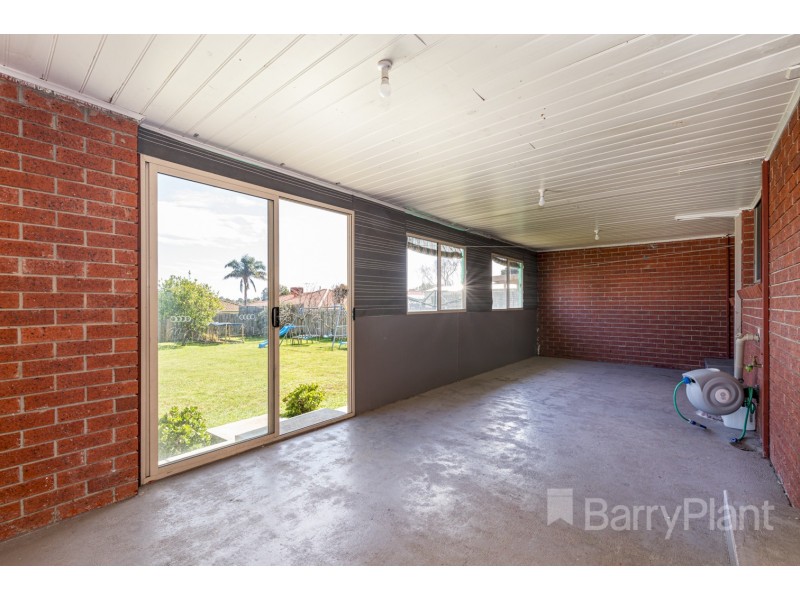 11 Jessica Drive, Hampton Park VIC 3976