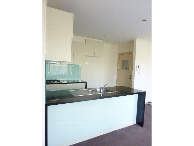 14/8 St James Ave, Springvale VIC 3171