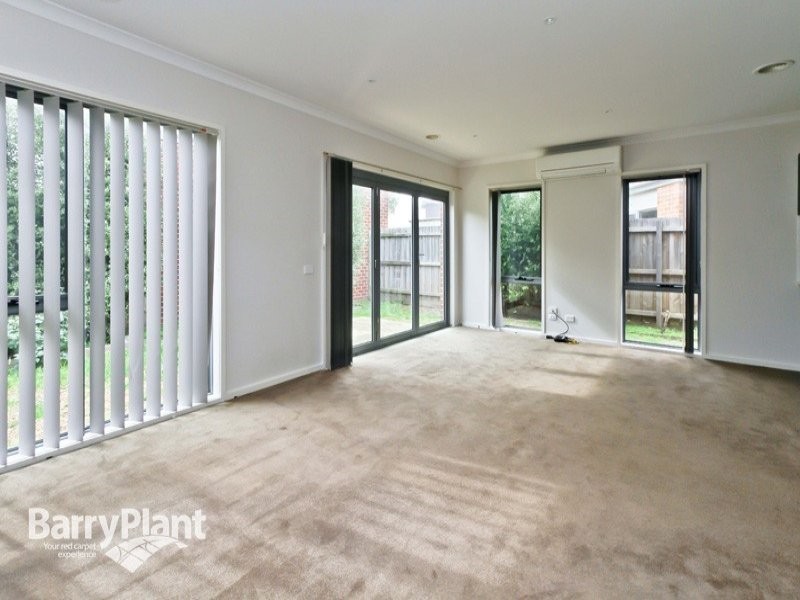 1/15A Newcomen Road, Springvale VIC 3171
