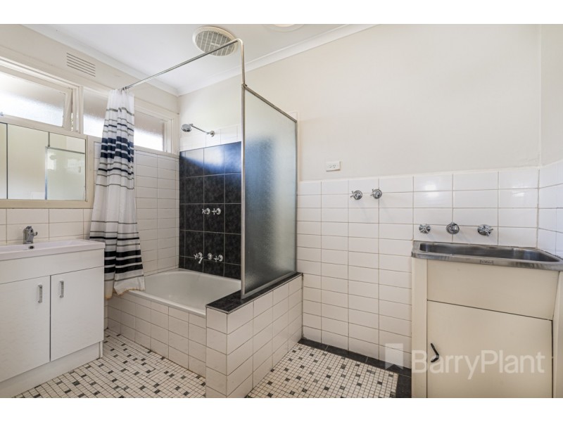 1/1 Trainor Court, Noble Park VIC 3174