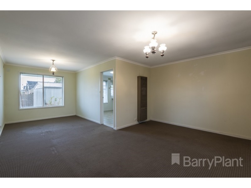 64 Neasham Drive, Dandenong North VIC 3175
