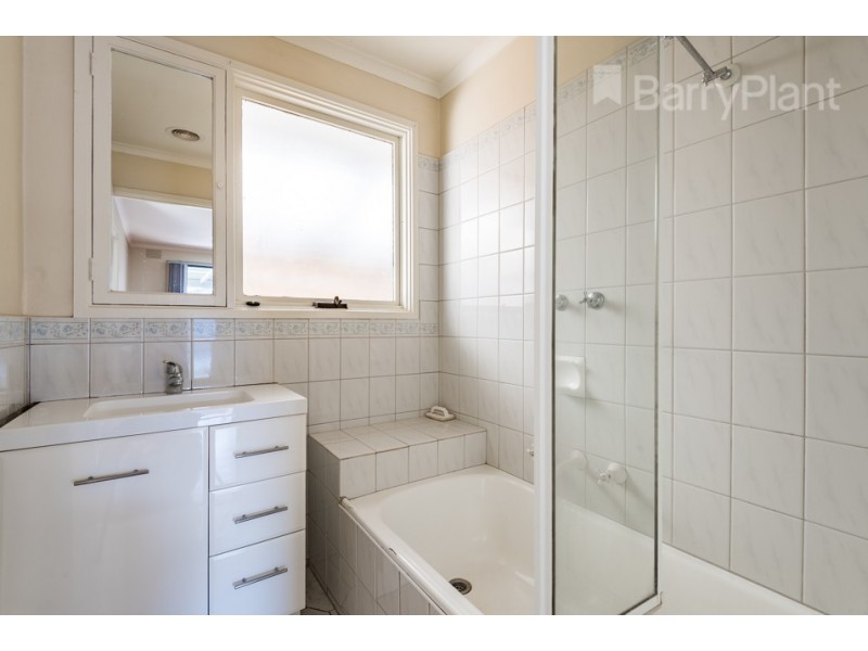 300 Princes Hwy, Narre Warren VIC 3805