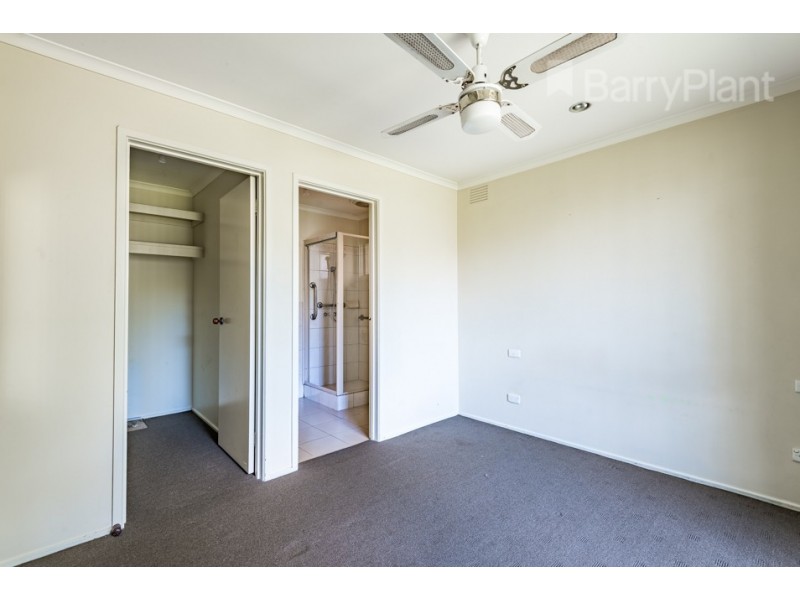 300 Princes Hwy, Narre Warren VIC 3805