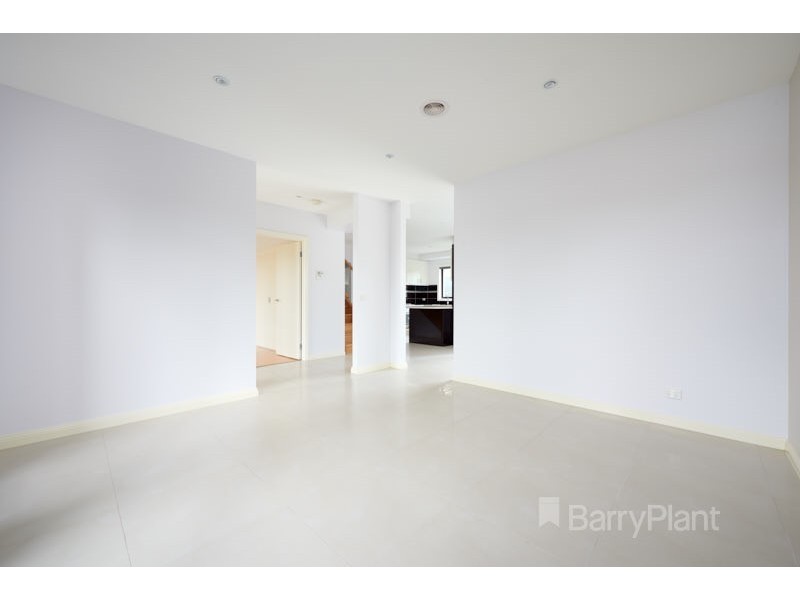 1/5 Athol Road, Noble Park VIC 3174