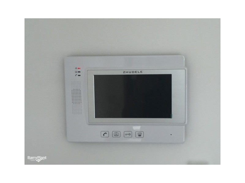 1/10 Llewellyn Place, Eumemmerring VIC 3177