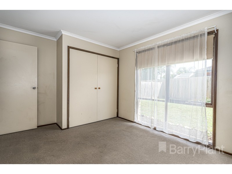 25 Insignia Crescent, Berwick VIC 3806