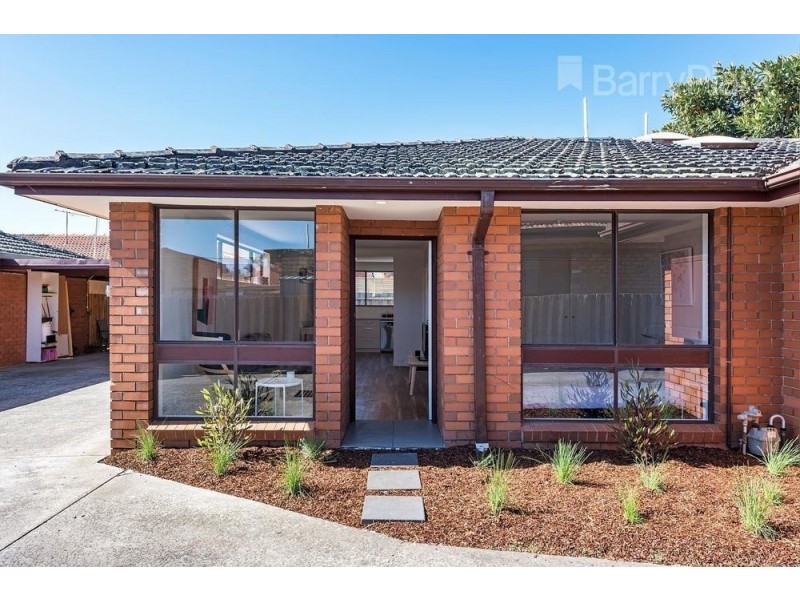 2/10 Sunnyside Avenue, Dandenong VIC 3175