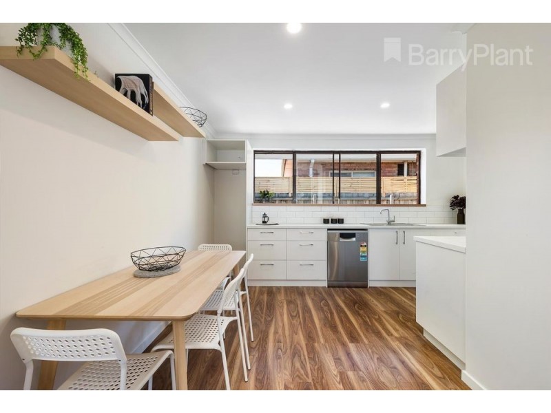 2/10 Sunnyside Avenue, Dandenong VIC 3175