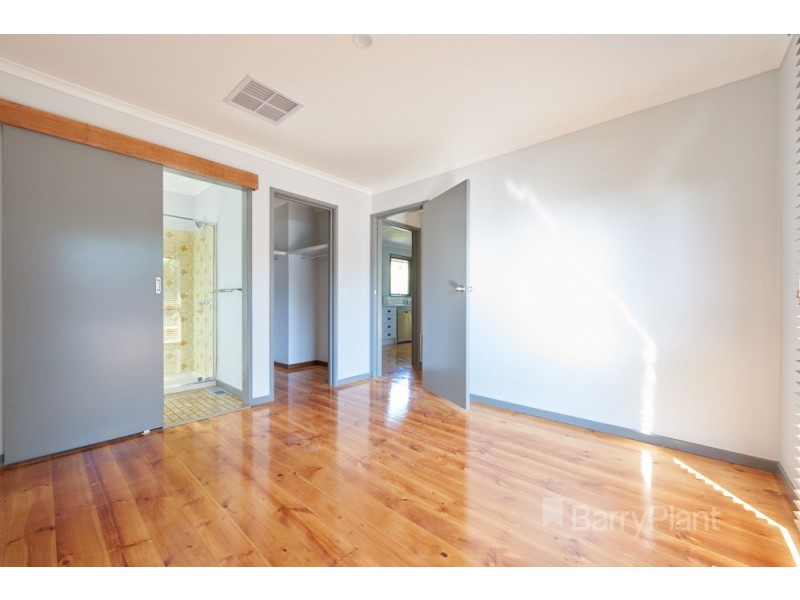 12 Exner Drive, Dandenong North VIC 3175