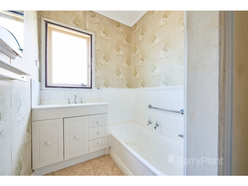 3 Selby Avenue, Noble Park VIC 3174