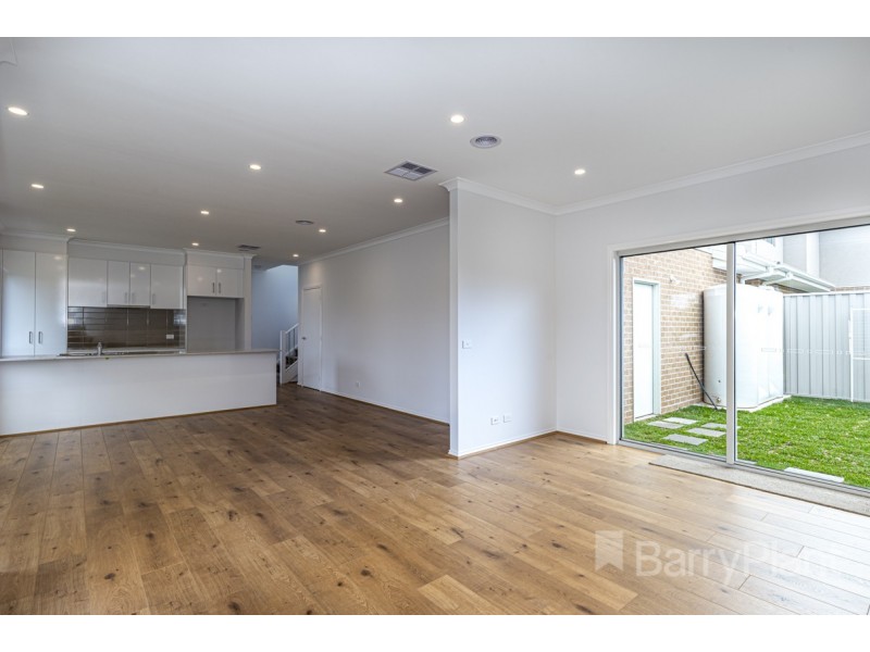 1/23 Bruce Street, Dandenong VIC 3175