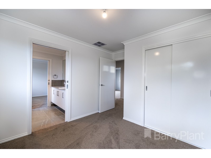 1/23 Bruce Street, Dandenong VIC 3175
