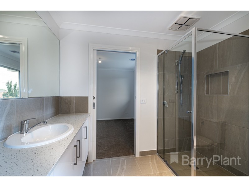 1/23 Bruce Street, Dandenong VIC 3175