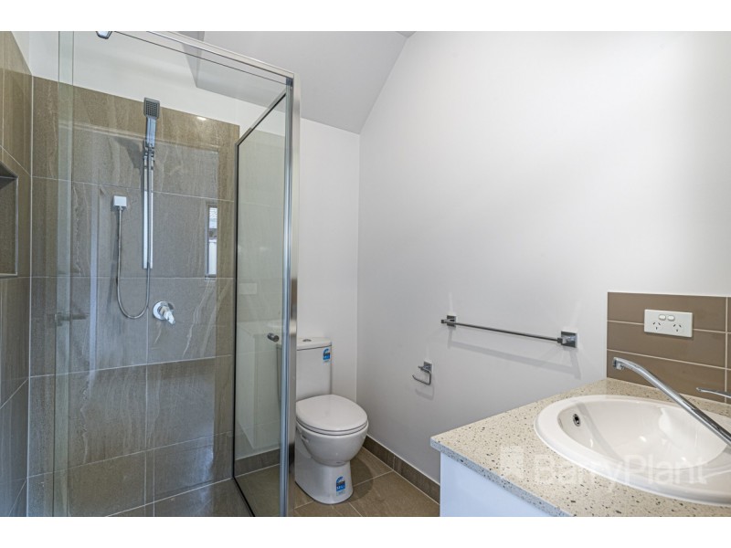 1/23 Bruce Street, Dandenong VIC 3175