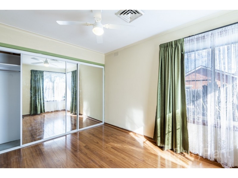 15 Sarona Street, Dandenong VIC 3175