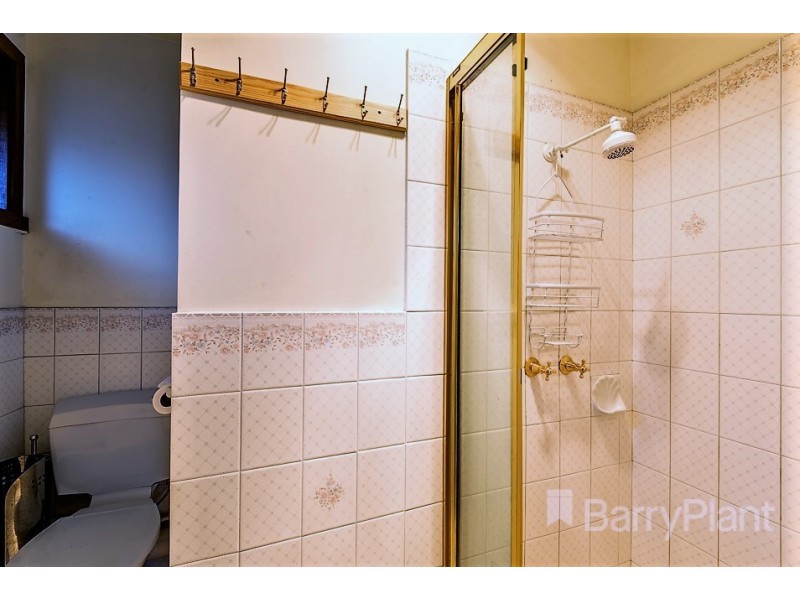 15 Sarona Street, Dandenong VIC 3175