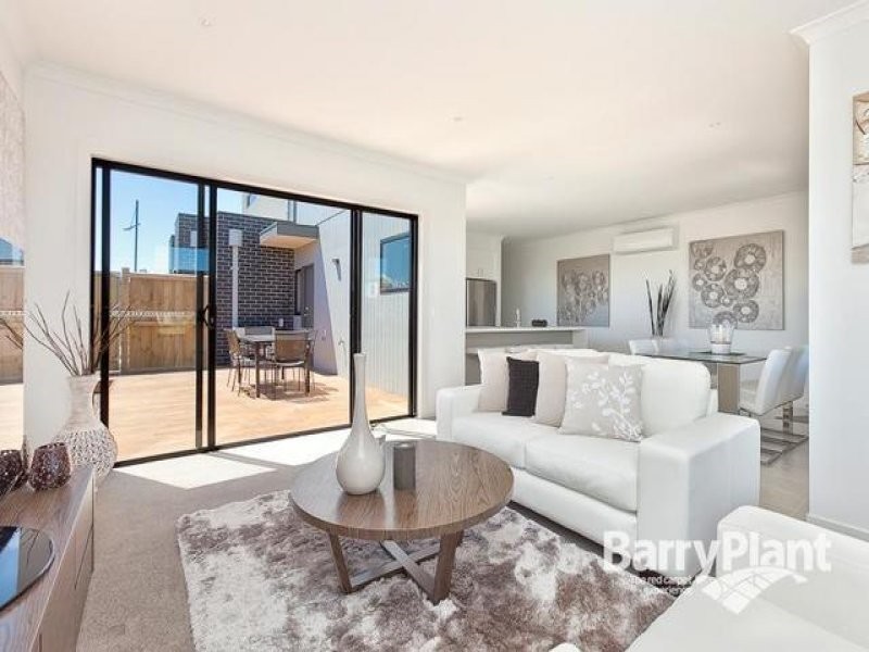 17 Flemington Rise, Officer VIC 3809