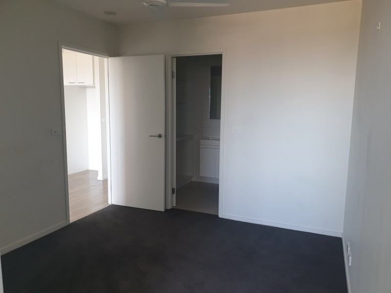 1204/39-55 Kingsway, Glen Waverley VIC 3150