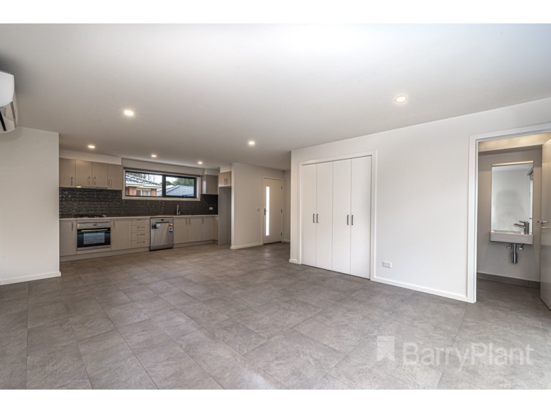 2/7 Knox Street, Noble Park VIC 3174