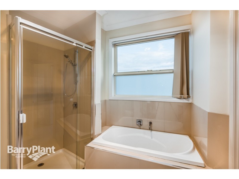 2/7 Springfield Court, Noble Park North VIC 3174