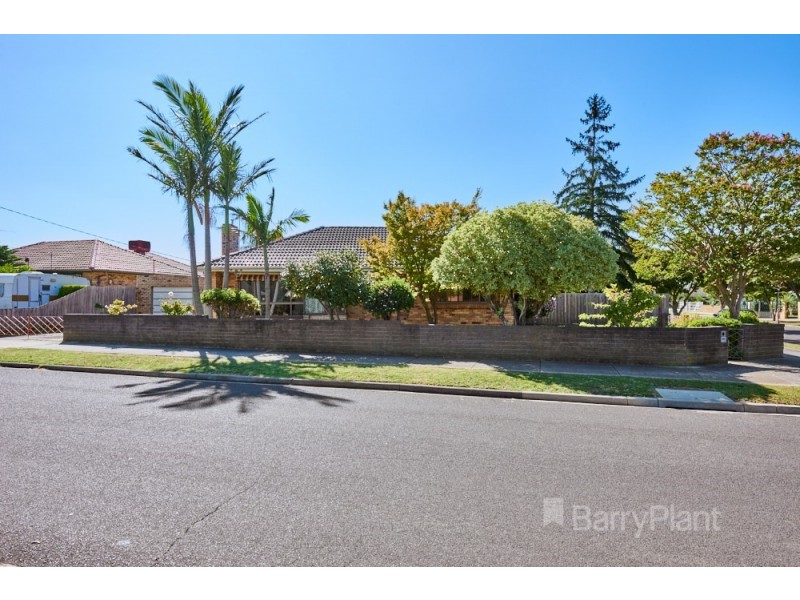 1 Neville Crt, Springvale VIC 3171