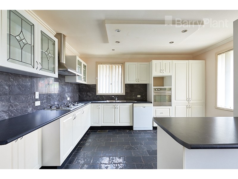 40 Jacaranda Street, Doveton VIC 3177