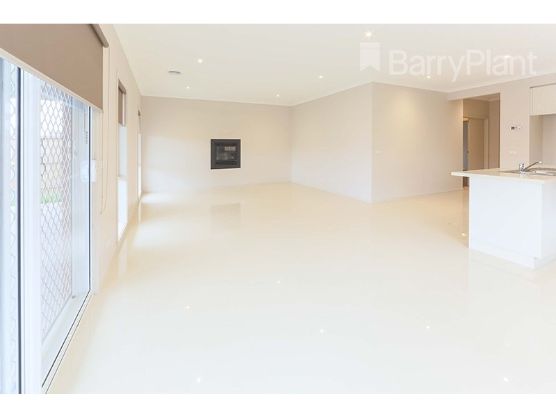 14 Petunia Drive, Keysborough VIC 3173