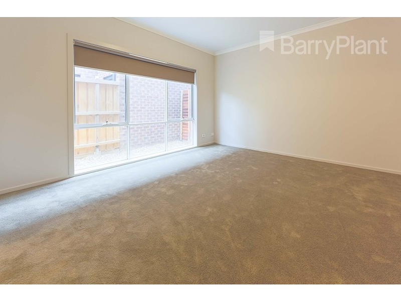 14 Petunia Drive, Keysborough VIC 3173