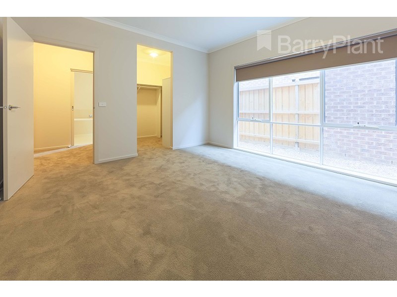 14 Petunia Drive, Keysborough VIC 3173