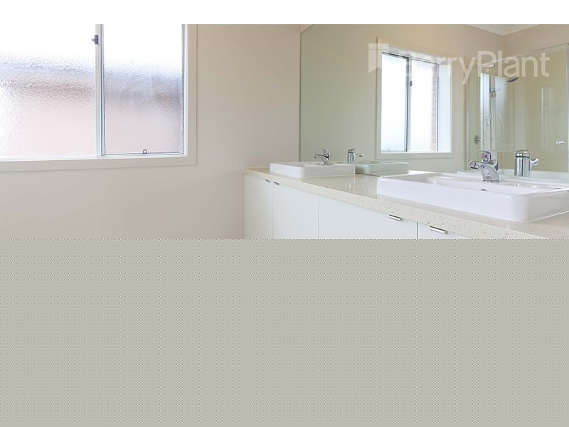 14 Petunia Drive, Keysborough VIC 3173