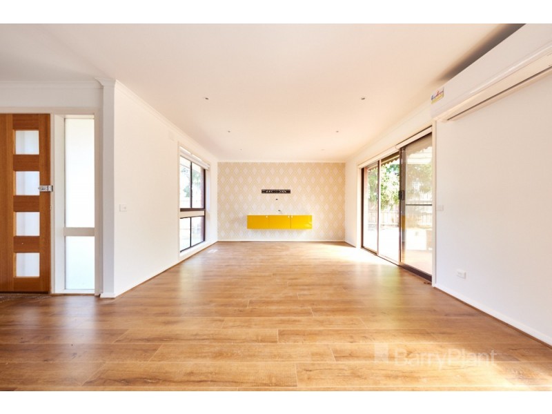 33 Cheam Street, Dandenong North VIC 3175