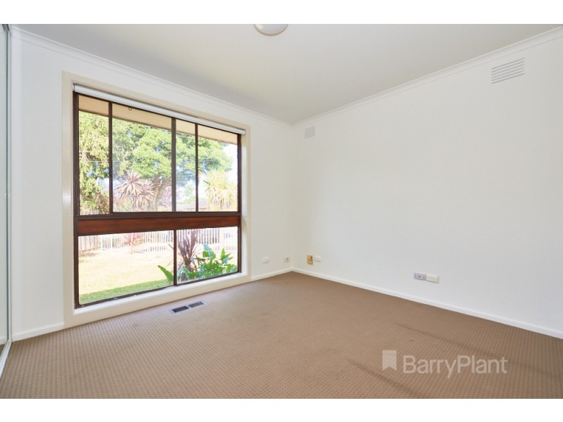 33 Cheam Street, Dandenong North VIC 3175