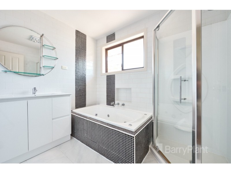 33 Cheam Street, Dandenong North VIC 3175