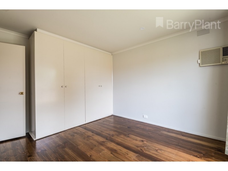 40 Blaxland Drive, Dandenong North VIC 3175